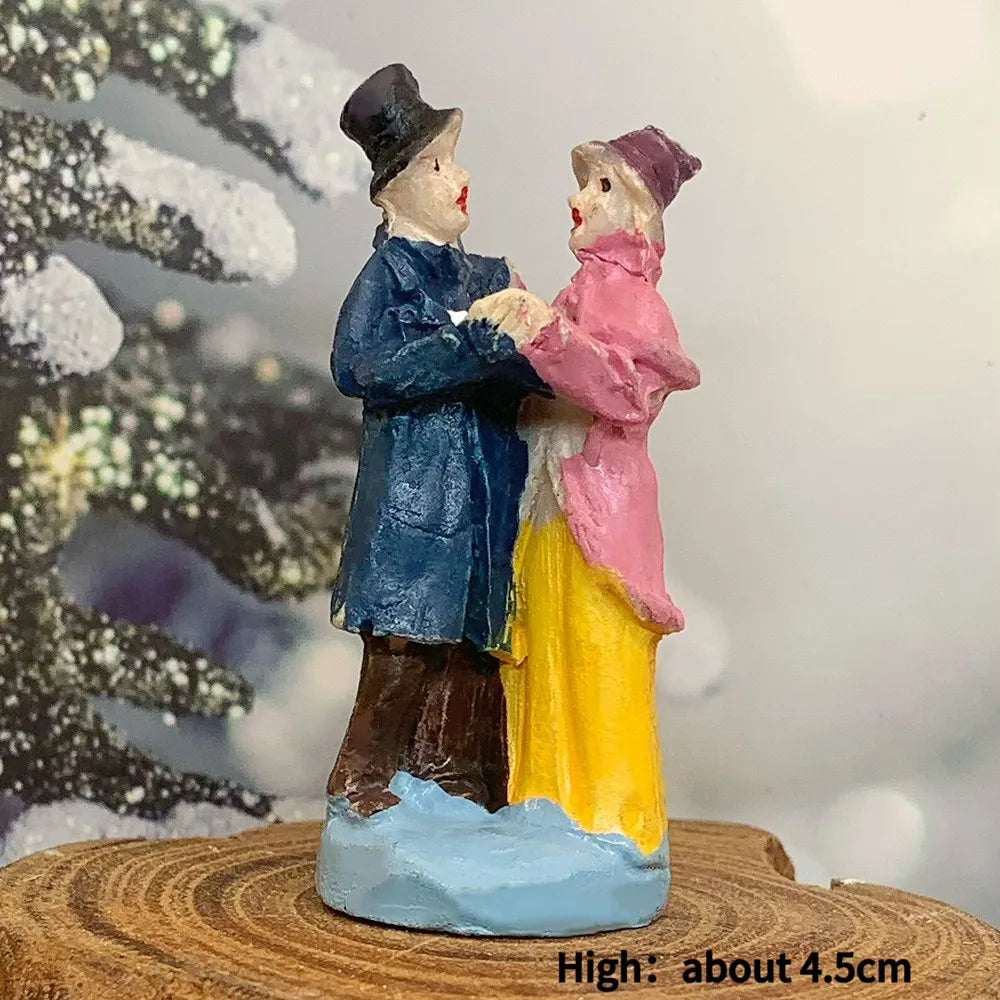 Victorian Christmas Caroler Figurines
