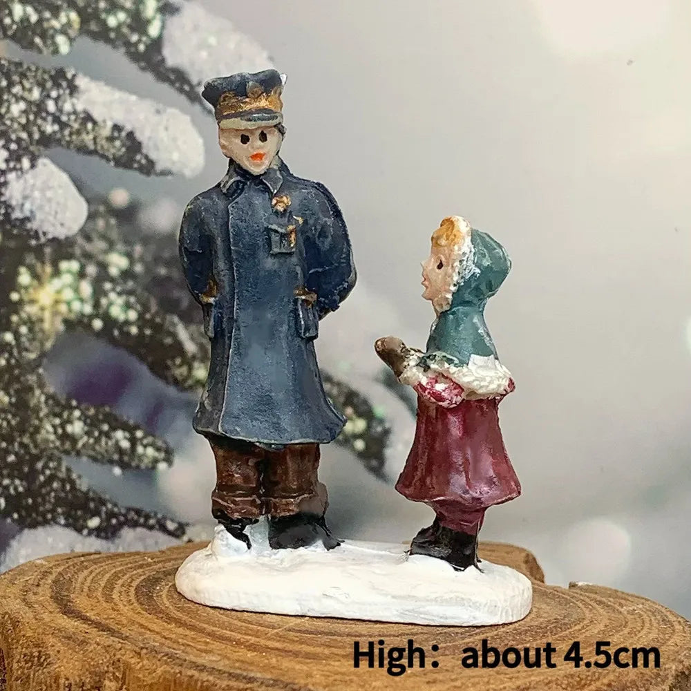 Victorian Christmas Caroler Figurines